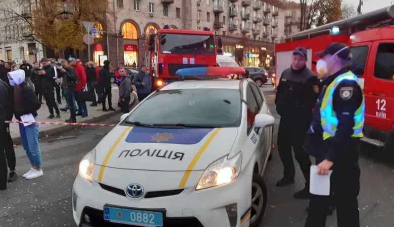 ДТП на Хрещатике. Фото: Полиция Киева