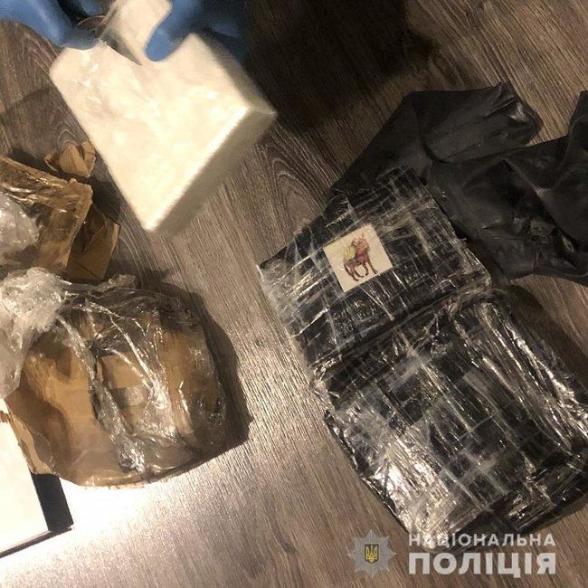 Партия кокаина. Фото полиция Киева