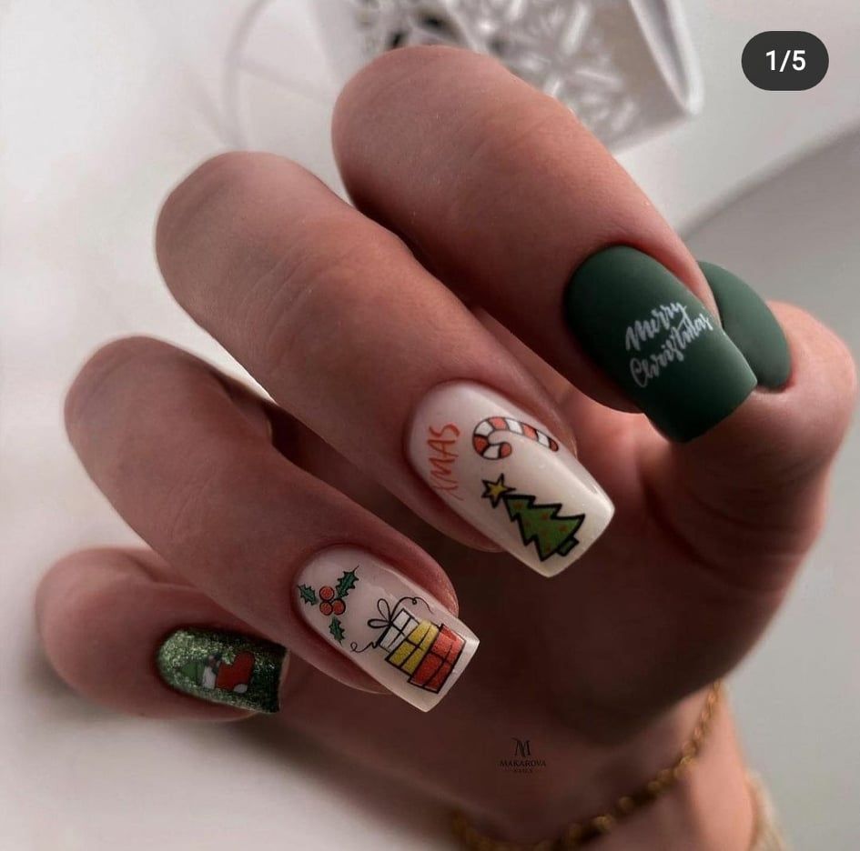Яркий маникюр на Новый год. Фото: Instagram