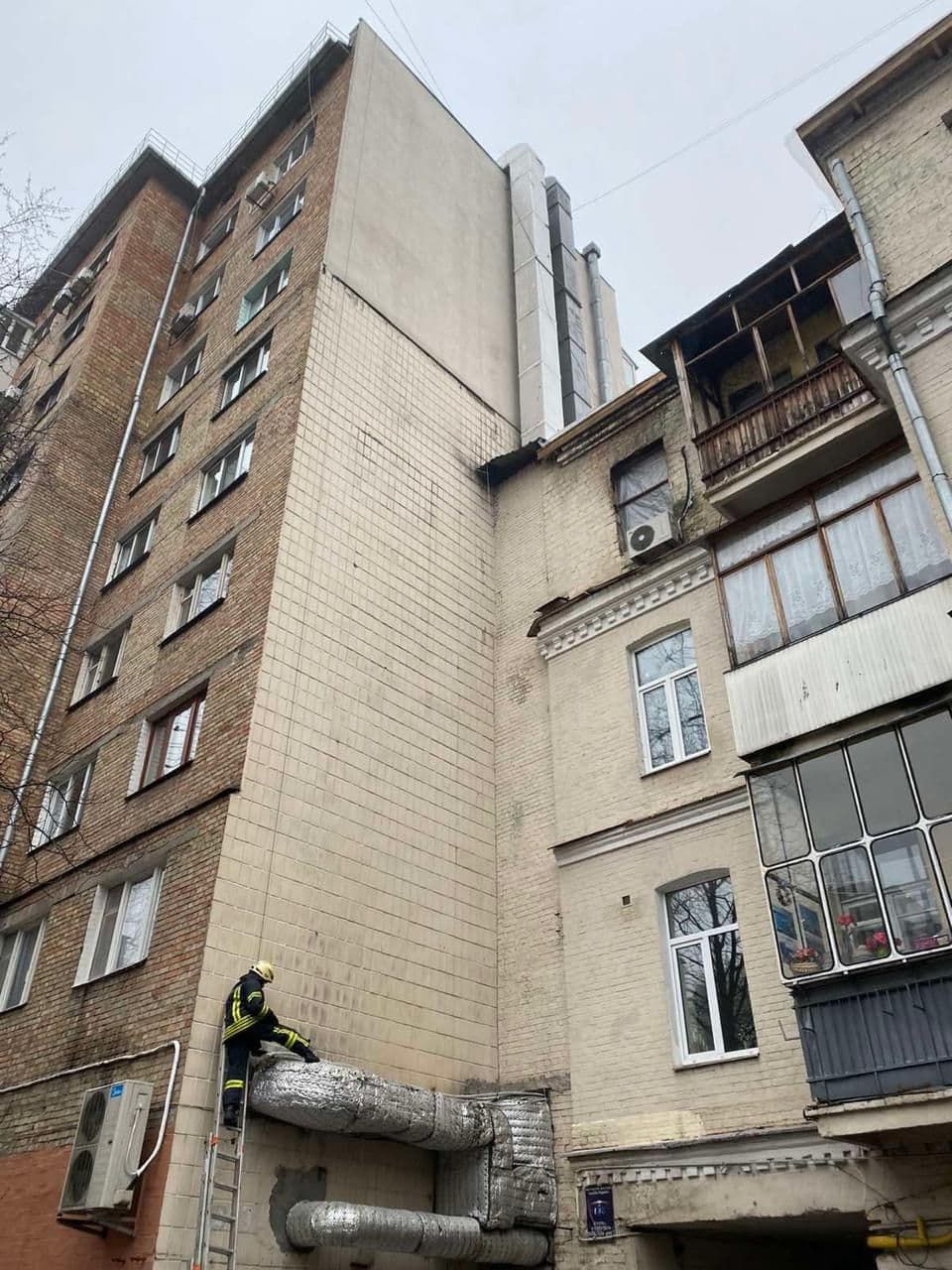 Пожар в ресторане на Печерске в Киеве. Фото: ГСЧС