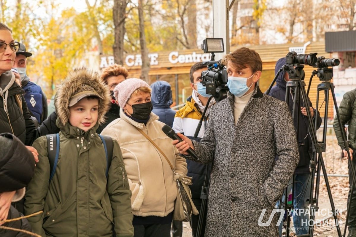 Открытая площадка по ул. Никольско-Слободская 7-9, Днепровский район, Киев, ст.м. Левобережная