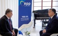 Hungary confirms that Poroshenko initiated meeting with Orban