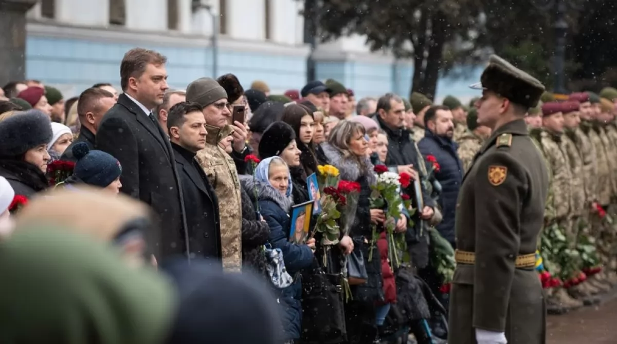 Память защитников донецкого аэропорта.Фото:president.gov.ua Память защитников донецкого аэропорта.Фото:president.gov.ua