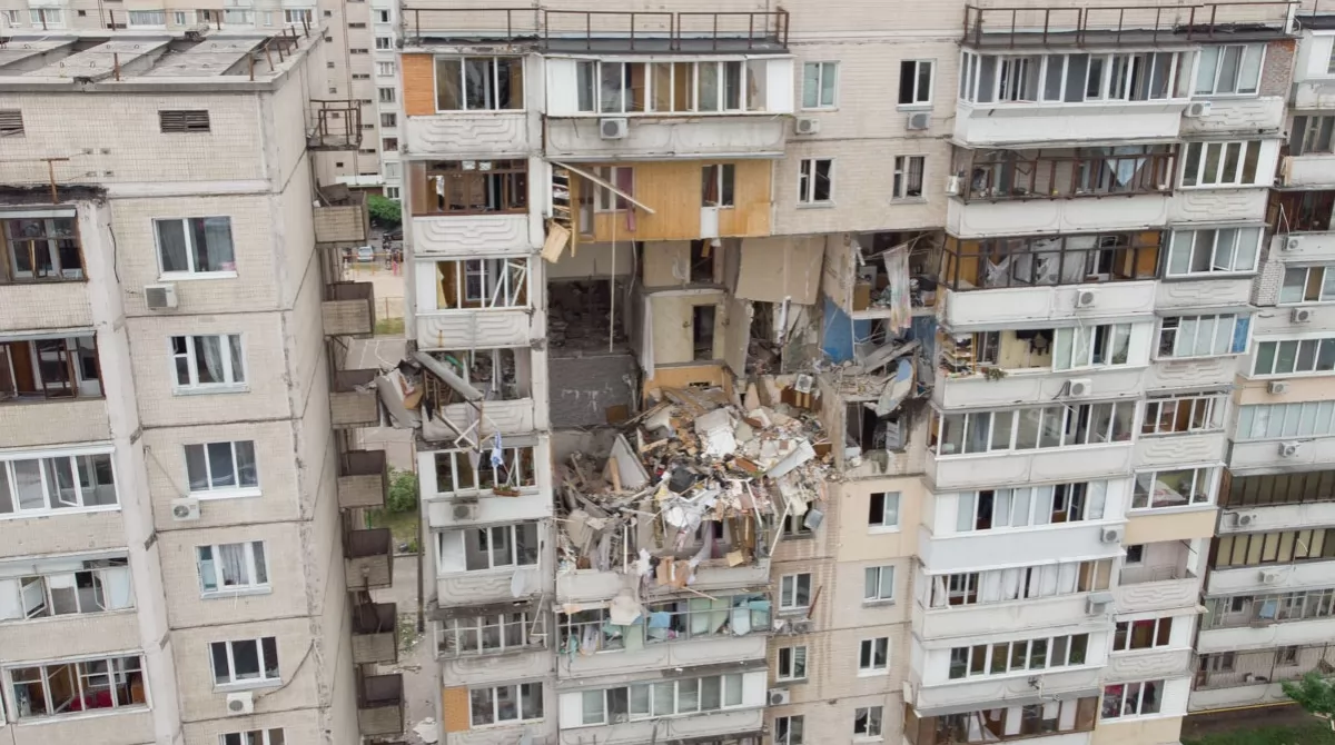 Взрыв на Позняках. Фото: Информатор Взрыв на Позняках. Фото: Информатор