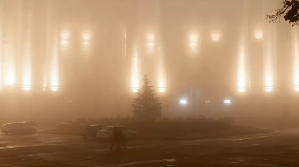 Ночной туман в Киеве. Фото: facebook.com/sodel.vlad