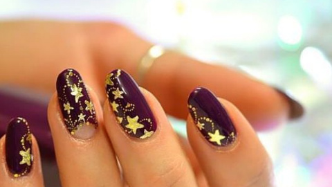 Праздничный маникюр. facebook.com/Tartofraises.Nail.Art