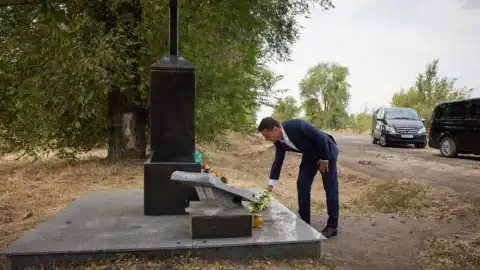 Владимир Зеленский посетил место гибели Скрябина. Фото: Офис президента