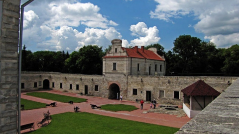 Збаражский замок. Фото: velorout.com.ua