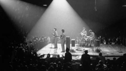 DM: одно из самых ранних фото The Beatles выставлено на торги