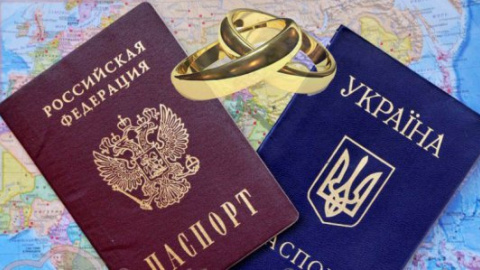 Россияне среди иностранцев чаще всего в супруги выбирают украинцев