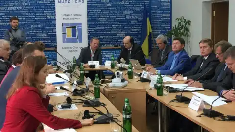 Вчені закликають РКБТ розглянути дослідження альтернатив куріння, зроблені в останні роки