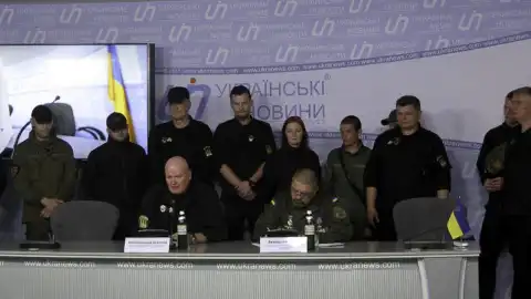 26.05.17 12:00 Пресс-конференция: "Следующий шаг Блокады: перекрытие поставок товаров из РФ железнодорожными путями"