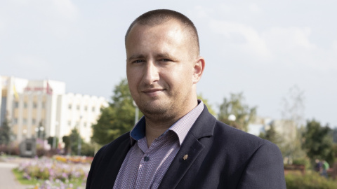 Олексій Бусаєв, правозахисник і підприємець, кандидат в депутати від "УДАРУ" по четвертому Деснянському округу (Троєщина–Лісовий масив–Биківня) — №11 