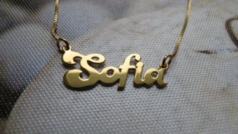 Ім'я "Софія" означає "мудрість" .Фото: namenecklace.ru