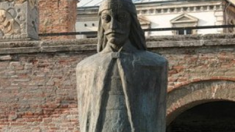 Пам'ятник Владу Цепешу в Румунії.