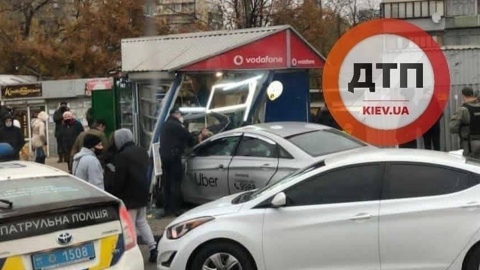 Смертельное ДТП в Киеве с таксистом Uber. Фото: dtp.kiev.ua