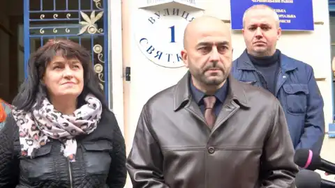 В Чернівцях міняють членів ТВК, щоб зірвати встановлення результатів першого туру місцевих виборів, - партія "Єдина Альтернатива"