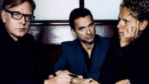 Depeche Mode не выступят в Киеве