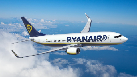 Женщина летела из Лондона в Валенсию, но прилетела в Киев. Фото: ryanair.com
