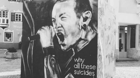 На сайте группы Linkin Park теперь есть страница, которая посвящена покончившему с собой вокалисту. Фото: instagram.com/raffaelerossi02