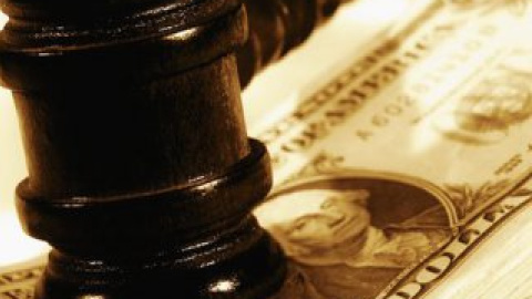 Загальна сума, яку, за попередніми оцінками, зможе виручити товариство, досягає трьох млн доларів.