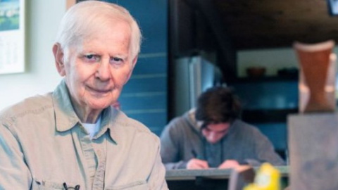 ​В США вручат диплом 94-летнему выпускнику