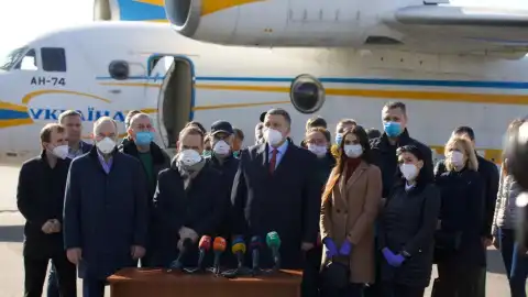 Українські медики Фото: прес-служба МВС