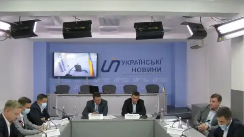 24.09.20 12:00 Пресс-конференция: "Сегодня - остановка вагоностроительных заводов, завтра - банкротство логистических компаний. Вагоностроители и логисты требуют от правительства принять срочные меры!"