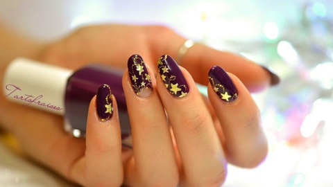 Праздничный маникюр. facebook.com/Tartofraises.Nail.Art