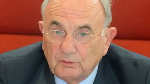 Адвокат Дмитрия Фирташа, экс-министр юстиции Австрии, Дитер Баумдофер Фото: Michaela Bruckberger