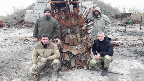Железный трон в АТО. Фото: facebook.com/rex.prozapas