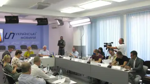 11.08.20 10:00 Круглый стол: "Долговой кризис в тепловиков: быть ли отопительному сезону?"