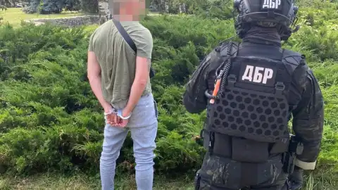 Затримання слідчого ДБР та поліцейського за вимагання Фото: ДБР