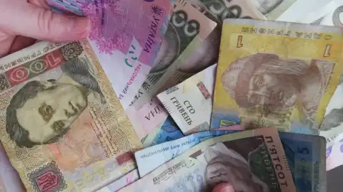 Держскарбниця наповнена досить 
