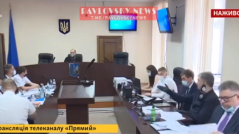 "Обос*ался, с*ка": Порошенко матерился и развязно вел себя на суде