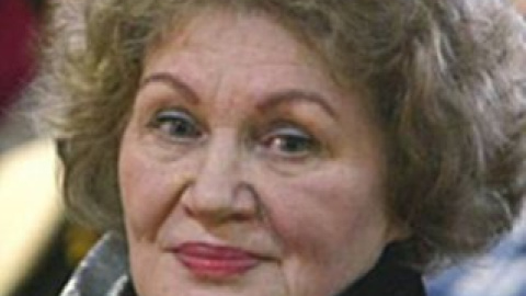 Ліна Костенко проведе сім творчих вечорів.
