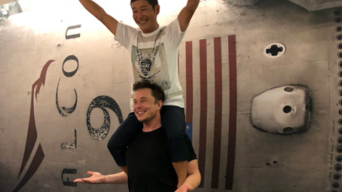 Мільярдер відмовився назвати суму за подорож до Місяця. Фото: twitter SpaceX