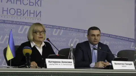 20.02.18 13:00 Прес-конференція ректора Національного медичного університету ім. О. Богомольця Катерини Амосової
