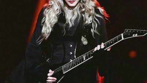 Мадонна пожаловалась на службу доставки FedEx. Фото: instagram.com/madonna
