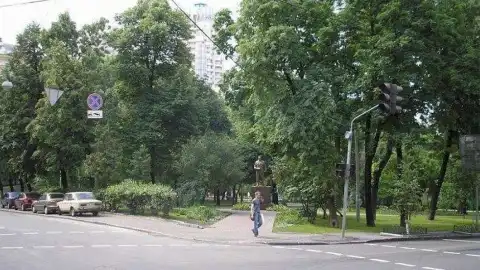 Чкалівський сквер. Фото з відкритих джерел