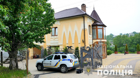 Иностранец попытался ограбить частный дом и устроил перестрелку с полицейскими. Фото: Нацполиция