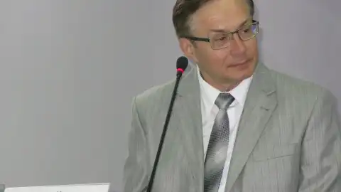 Мы требуем прекратить войну на Востоке Украины, - Анатолий Пешко