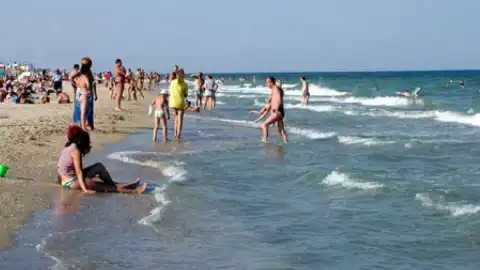 Мошенничество с предоплатой за отдых в Кирилловке и Бердянске стало массовым — эксперты