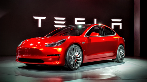 Tesla понесла 710 млн долларов убытков. Фото: Facebook.com/UkraineInvest