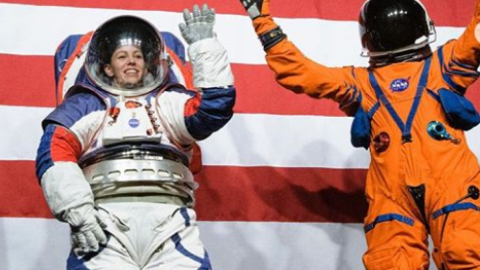 Новые скафандры для космонавтов. Скриншот: Instagram/Nasa