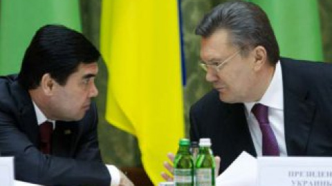 Янукович назвав Туркменістан Казахстаном.