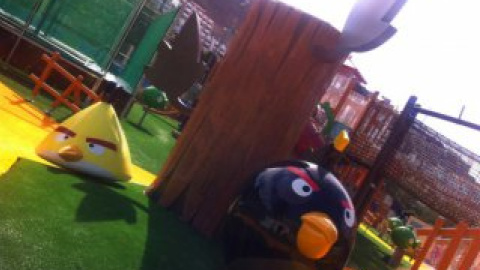 На возведение Angry Birds Activity Park ушло три месяца и четыре млн евро.