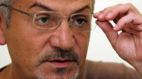 Телеведущий Савик Шустер.
