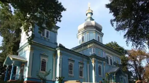 В УПЦ заявили об избиении верующих активистами ПЦУ при попытке захвата храма на Винниччине