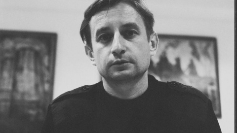 Через два часа проверок писателя и волонтеров пропустили. Фото: facebook.com/sergiyzhadan